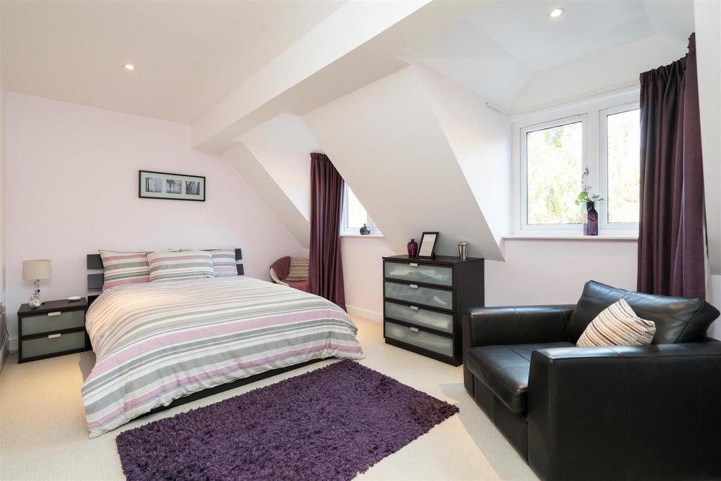 26 Jacobean Lane 13.jpg