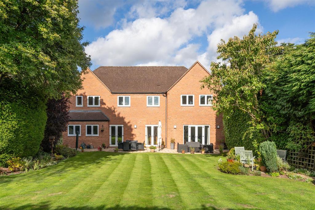 26 Jacobean Lane 67.jpg