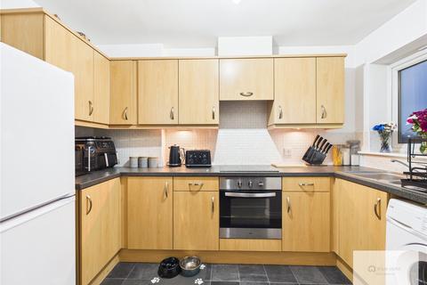 2 bedroom flat for sale, Bittern Close, Gateshead NE11