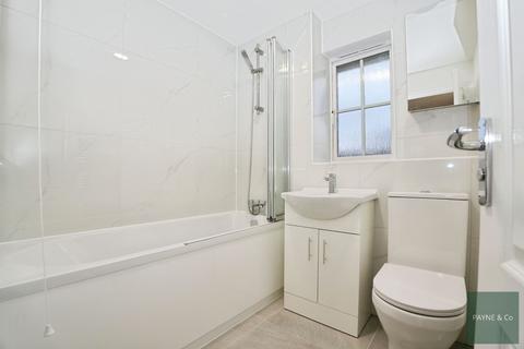 3 bedroom semi-detached house for sale, Karina Close, Chigwell, IG7