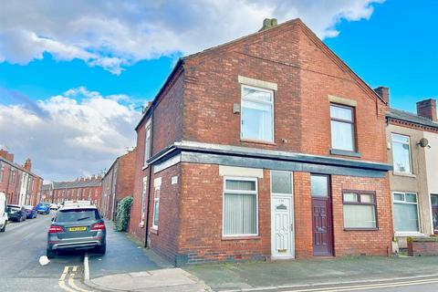 Twist Lane, Leigh