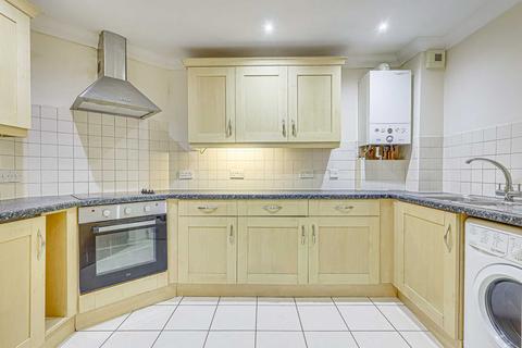 2 bedroom apartment for sale, Prince Avenue, Westcliff-on-sea, SS0
