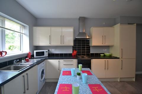 5 bedroom semi-detached house to rent, Lace Street (5 Bed), Nottingham NG7