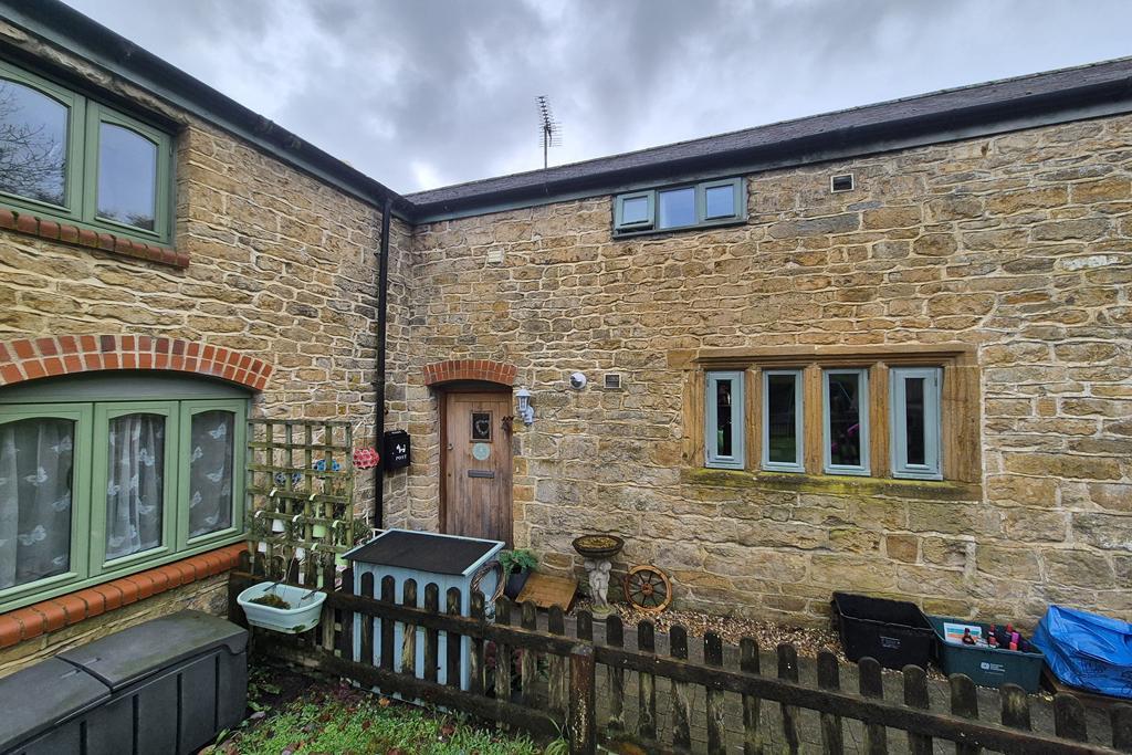 2 Bedroom Terraced for Sale