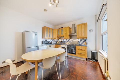 4 bedroom house to rent, Wimbledon Park Road, London, SW18