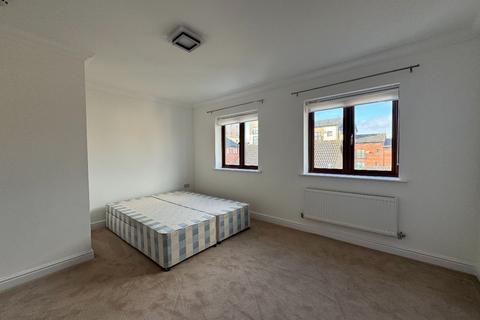 1 bedroom in a house share to rent, Broughton, Milton Keynes MK10