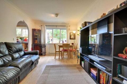 2 bedroom property to rent, Exchange Walk, Pinner, HA5