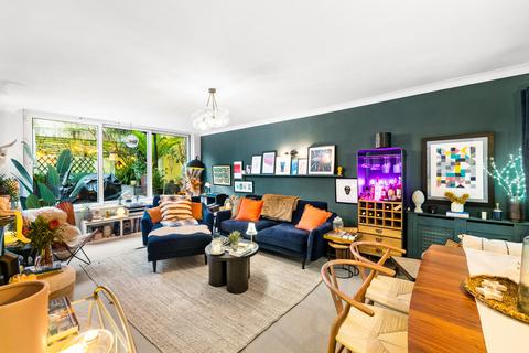 3 bedroom apartment for sale, Brunswick Square, Hove