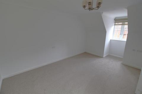 undefined, Daffodil Court, Newent