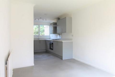3 bedroom terraced house to rent, Gayrigg Court, Chilwell, Nottingham, NG9 5ND