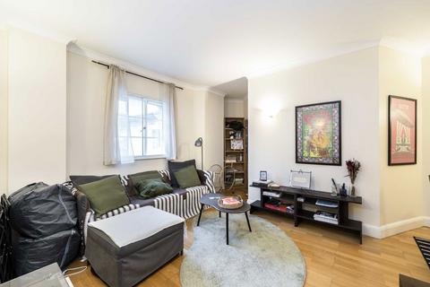 2 bedroom flat for sale, Belvedere Road, London SE1
