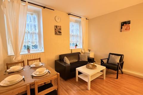 2 bedroom flat for sale, Page Street, London SW1P