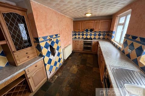 3 bedroom terraced house for sale, Bryngolau, Tonyrefail, Rhondda Cynon Taff, CF39