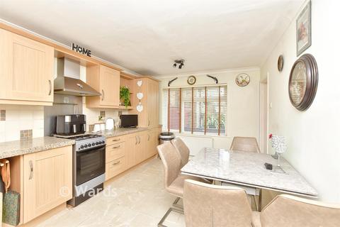 2 bedroom terraced house for sale, Walnut Way, Swanley BR8