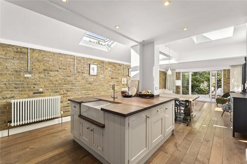 4 bedroom terraced house for sale, Richmond Road, St Margarets, Twickenham, TW1