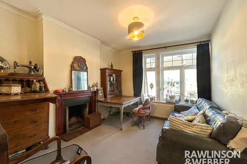 undefined, Walton Road, East Molesey KT8