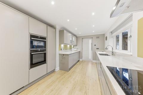 undefined, Meadow Croft, Pontefract WF9