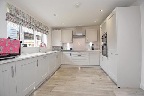 undefined, Elizabeth Road, Cullompton