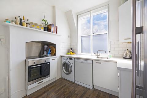 3 bedroom flat to rent, Talgarth Road, West Kensington, London, W14