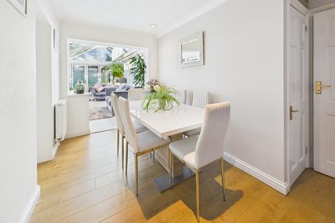 undefined, Newtown, Tadley, RG26
