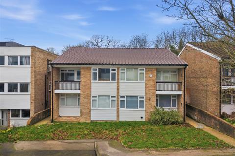 undefined, The Cedars, Buckhurst Hill IG9
