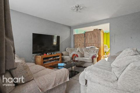3 bedroom semi-detached house for sale, Maycroft Close, Ipswich