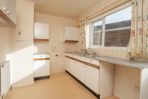 2 bedroom bungalow for sale, Hawthorn Close, St Marys Bay, TN29