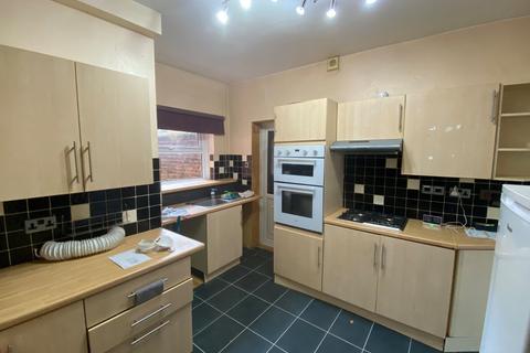 3 bedroom end of terrace house for sale, Rushes Road, Petersfield, Hampshire