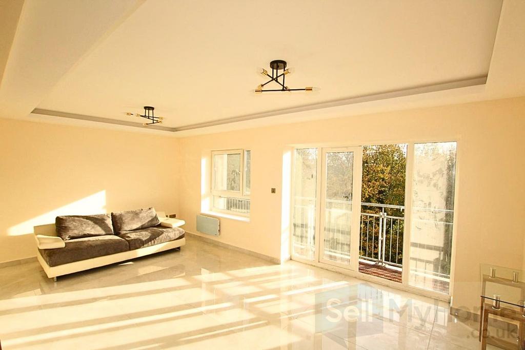 Open Plan Living/Kitchen Area