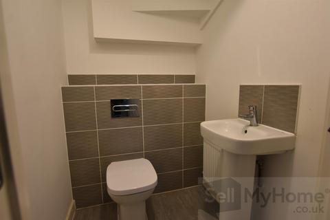3 bedroom semi-detached house for sale, Bassett Close, Nuneaton