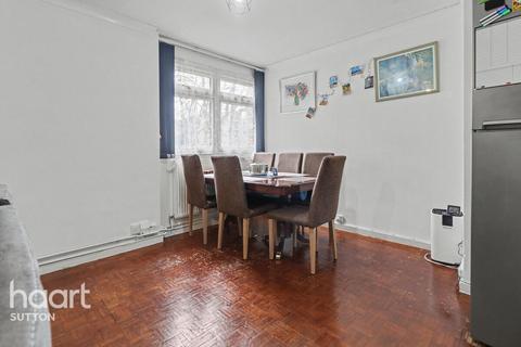 2 bedroom flat for sale, Woodcote Road, WALLINGTON
