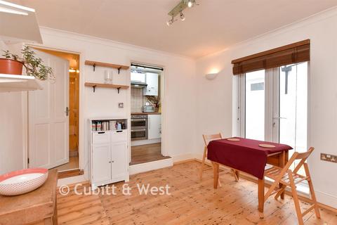 1 bedroom ground floor flat for sale, Balfour Road, Brighton, East Sussex