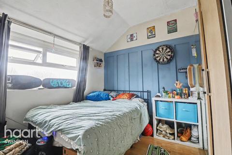 Tydeman Street, Swindon