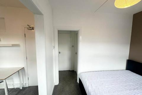 undefined, Haddon Avenue (Room 2), West Yorkshire LS4