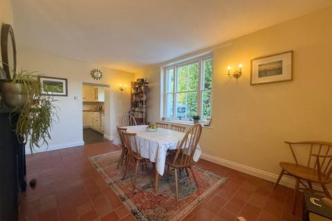 5 bedroom cottage for sale, Hereford Road, Manson, NP25