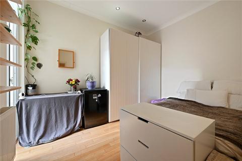 2 bedroom apartment for sale, Buchanan Gardens, London, NW10