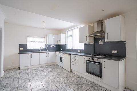 3 bedroom end of terrace house for sale, Doncaster DN4