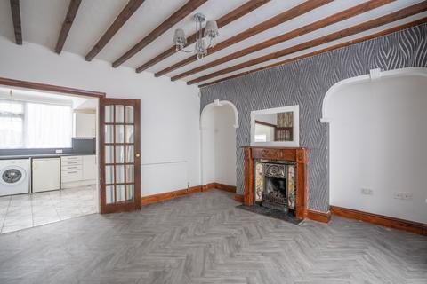 3 bedroom end of terrace house for sale, Doncaster DN4