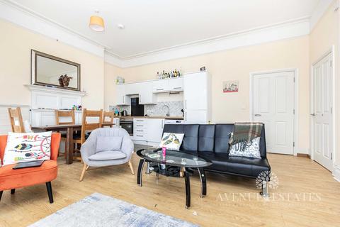 2 bedroom apartment for sale, Christchurch Road, Bournemouth BH1