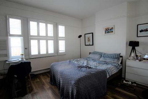 undefined, Finchley Road, Hampstead, NW3