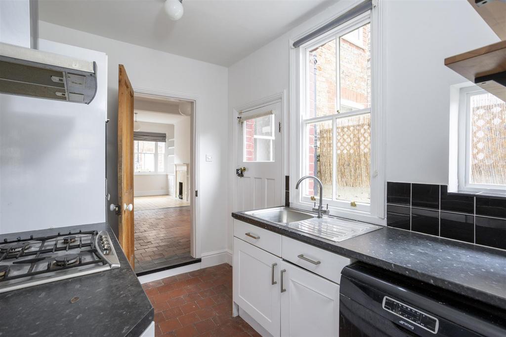 13 Colenso Street 11.jpg