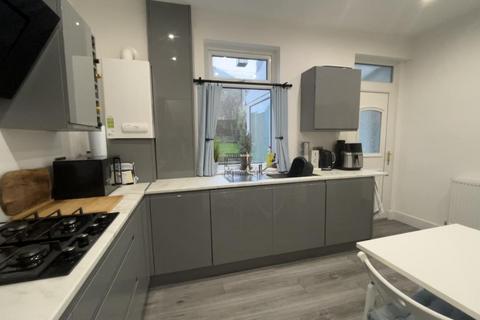 undefined, North Road, Bradford BD6