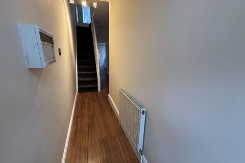 undefined, 1, Litherland L21