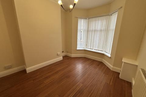 undefined, 1, Litherland L21