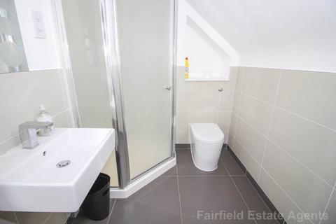 2 bedroom apartment for sale, Cornwall Road, Pinner, HA5