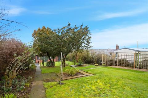 2 bedroom detached bungalow for sale, Brimington Road, Tapton, Chesterfield
