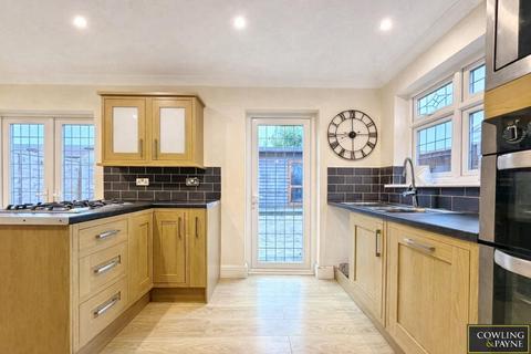 undefined, Grange Avenue, Wickford
