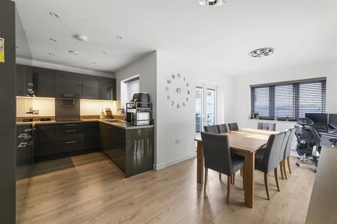 undefined, Chapman Close, Snodland ME6