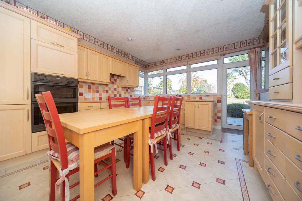 Breakfast kitchen