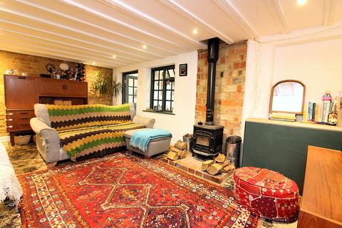 2 bedroom terraced house for sale, Fakeswell Lane, Lower Stondon, Henlow, SG16